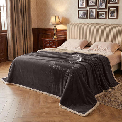 Reversible Waterproof Bed Blanket with Leakproof Design